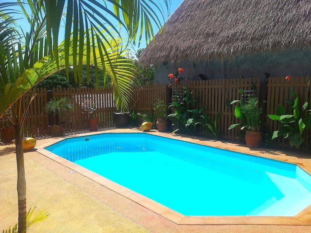 Villa Ayutthaya At Kantiang Bay Ko Lanta Exterior foto